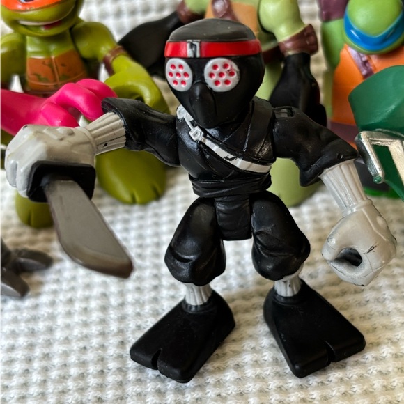 TMNT Half Shell Heroes FOOT SOLDIER FISHFACE RAPHAEL DONATELLO MICHELANGELO lot - Picture 2 of 4